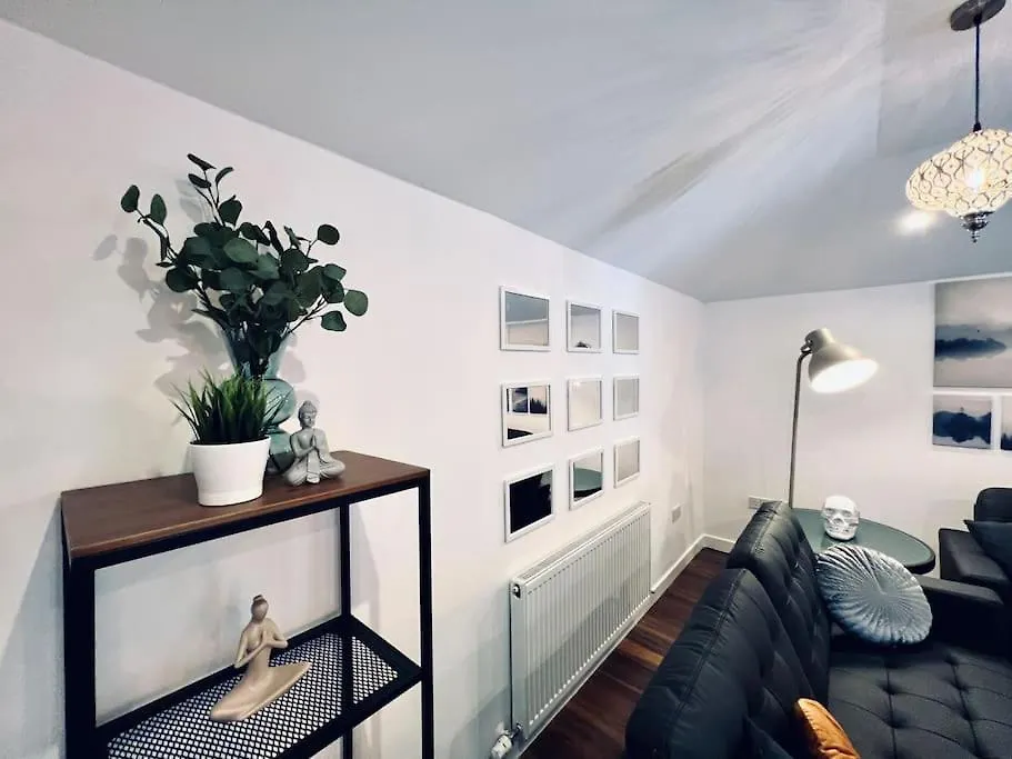 Luxe 4 Bedroom City Centre House Edinburgh