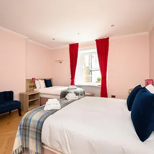 Quiet And Spacious Family Inn